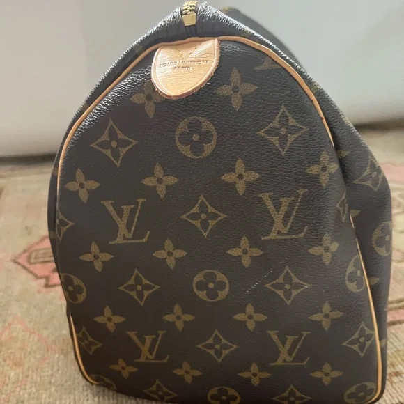 Louis Vuitton Immaculate Speedy 35 - Picture 4 of 14